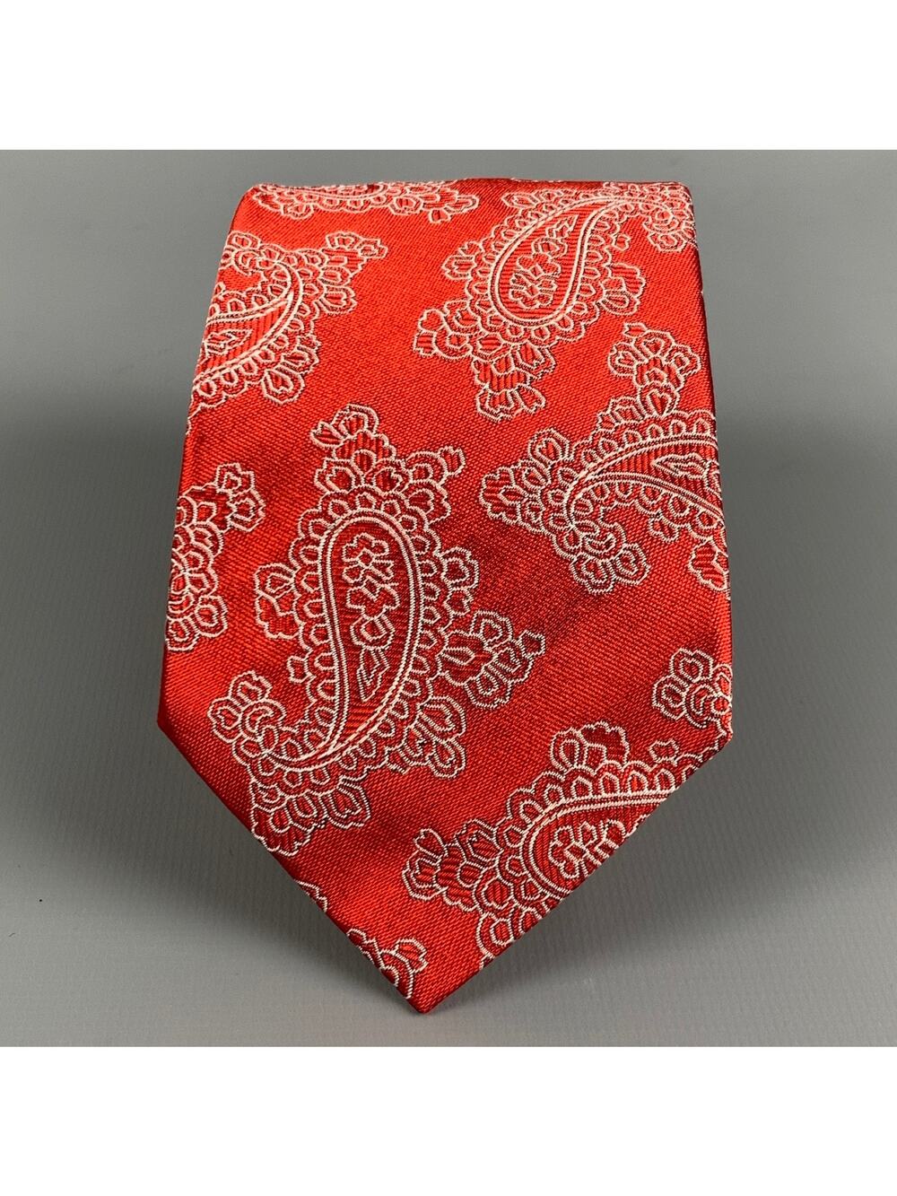ETRO Red White Paisley Silk Jacquard Tie